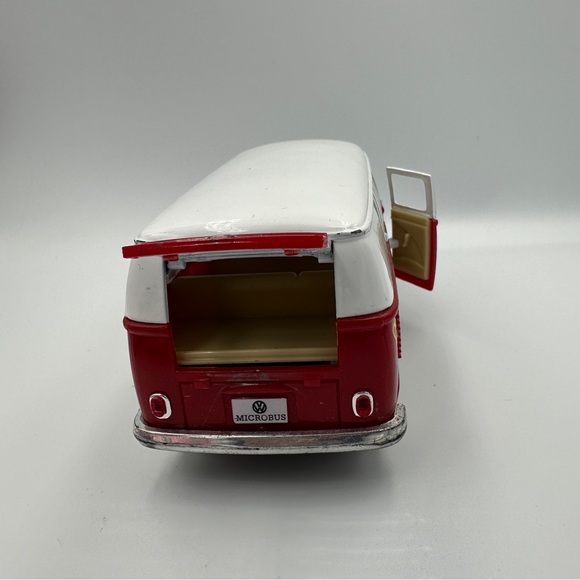 Lot of 3 vintage style Volkswagen - Beetle  - Van - Bus  toy vehicles - Picture 5 of 16